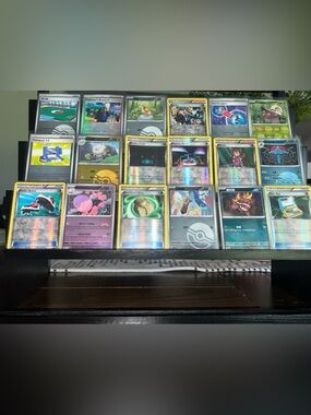 Pokemon TCG 18card assortment//all Reverse Holo POKEBALL